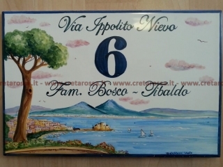 cod.art: nc82a - Mattonella in ceramica cm 20x30 con veduta di Napoli e scritta personalizzata. 